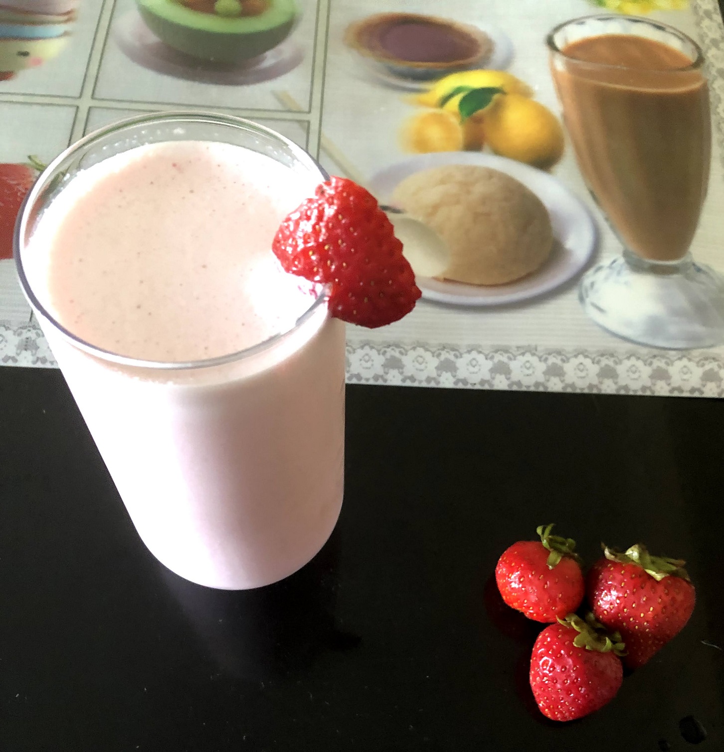 Strawberry_milkshake_Final