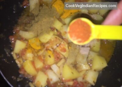 Aloo Baingan Sabzi_Step7