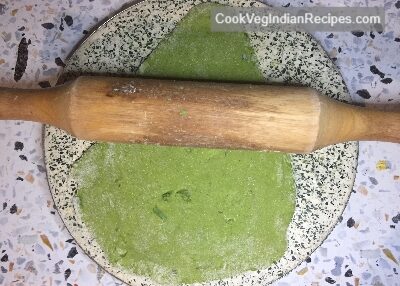 Palak Paratha_Step11